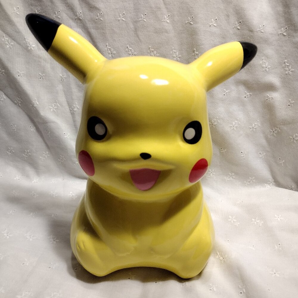 Pokemon || 8.5" Pikachu Ceramic Bank